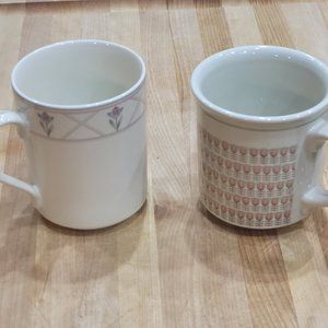 Two Gourmet Coffee Mugs Excellent Condition